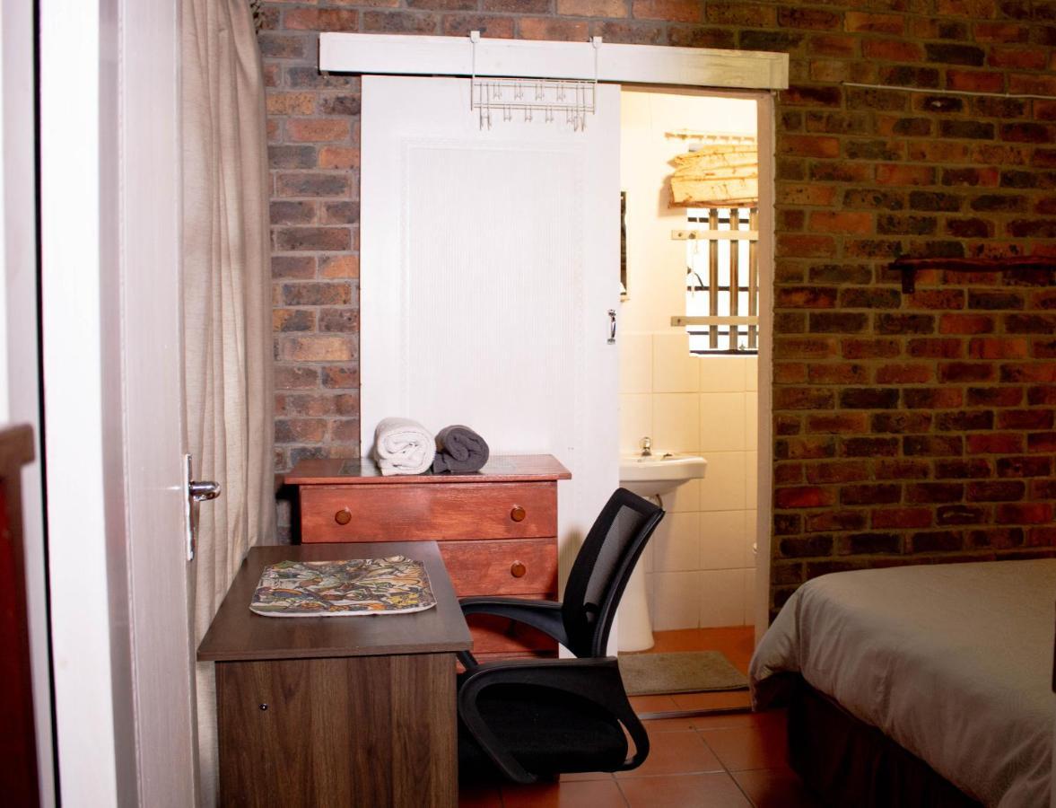 Nanisto Bush Lodge Marloth Park Esterno foto