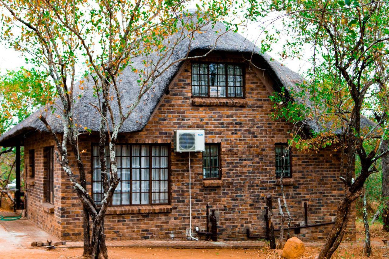 Nanisto Bush Lodge Marloth Park Esterno foto