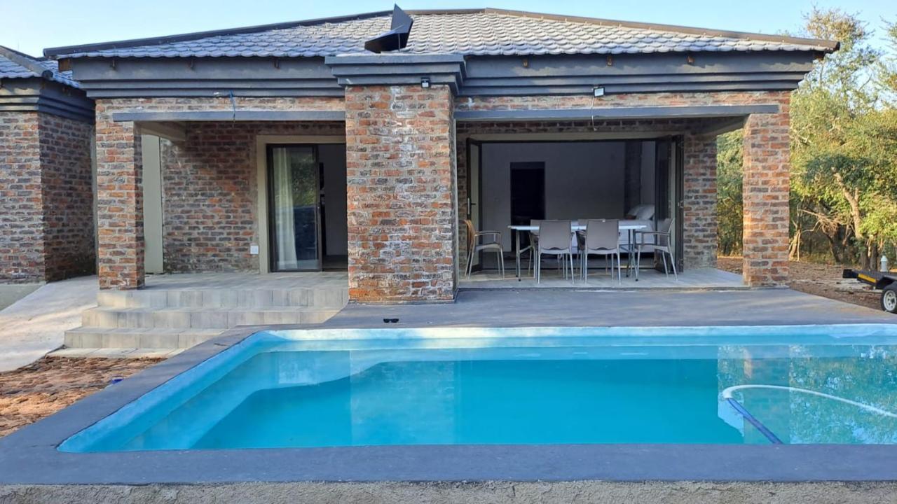 Nanisto Bush Lodge Marloth Park Esterno foto